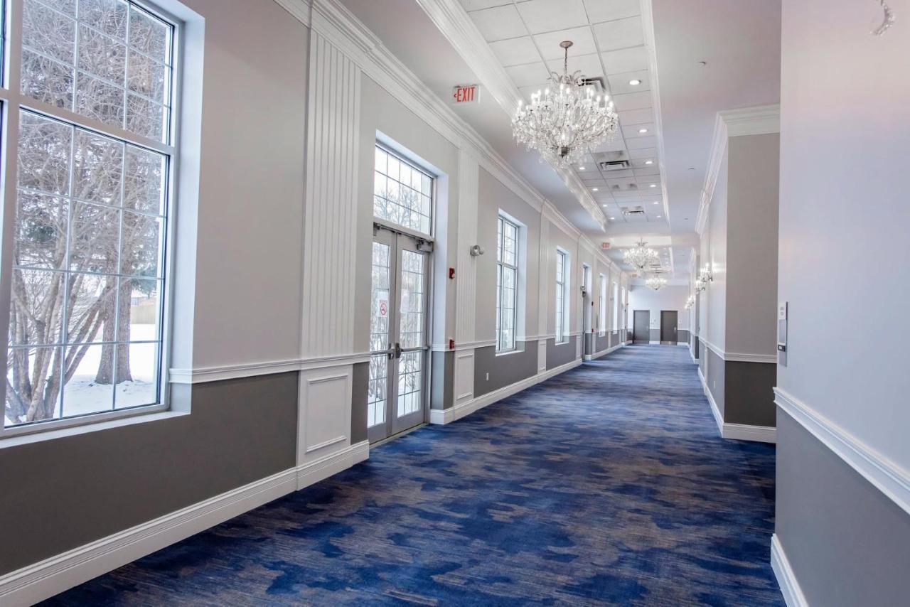 Clarion Hotel & Convention Center Joliet Eksteriør billede
