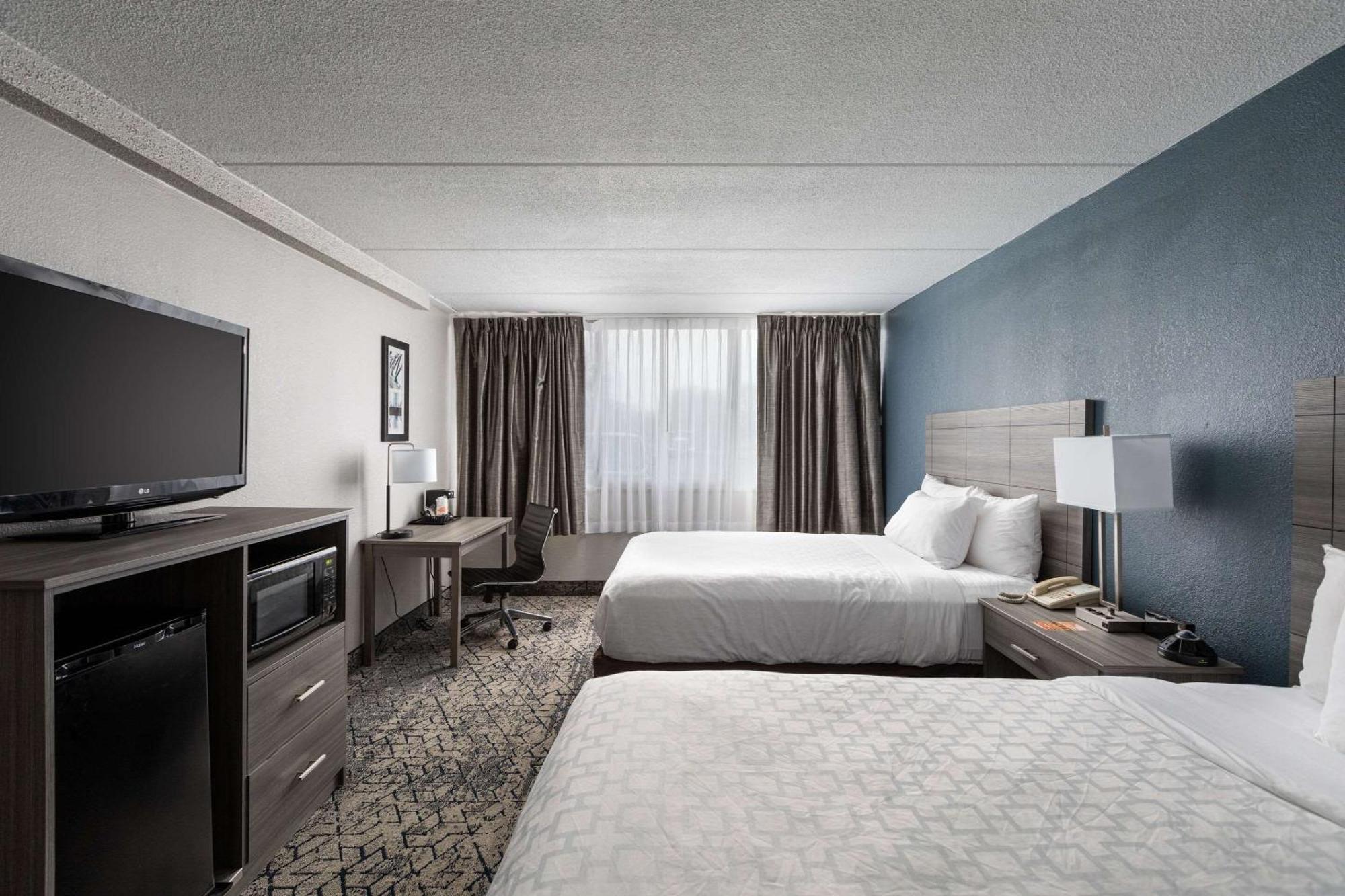 Clarion Hotel & Convention Center Joliet Eksteriør billede