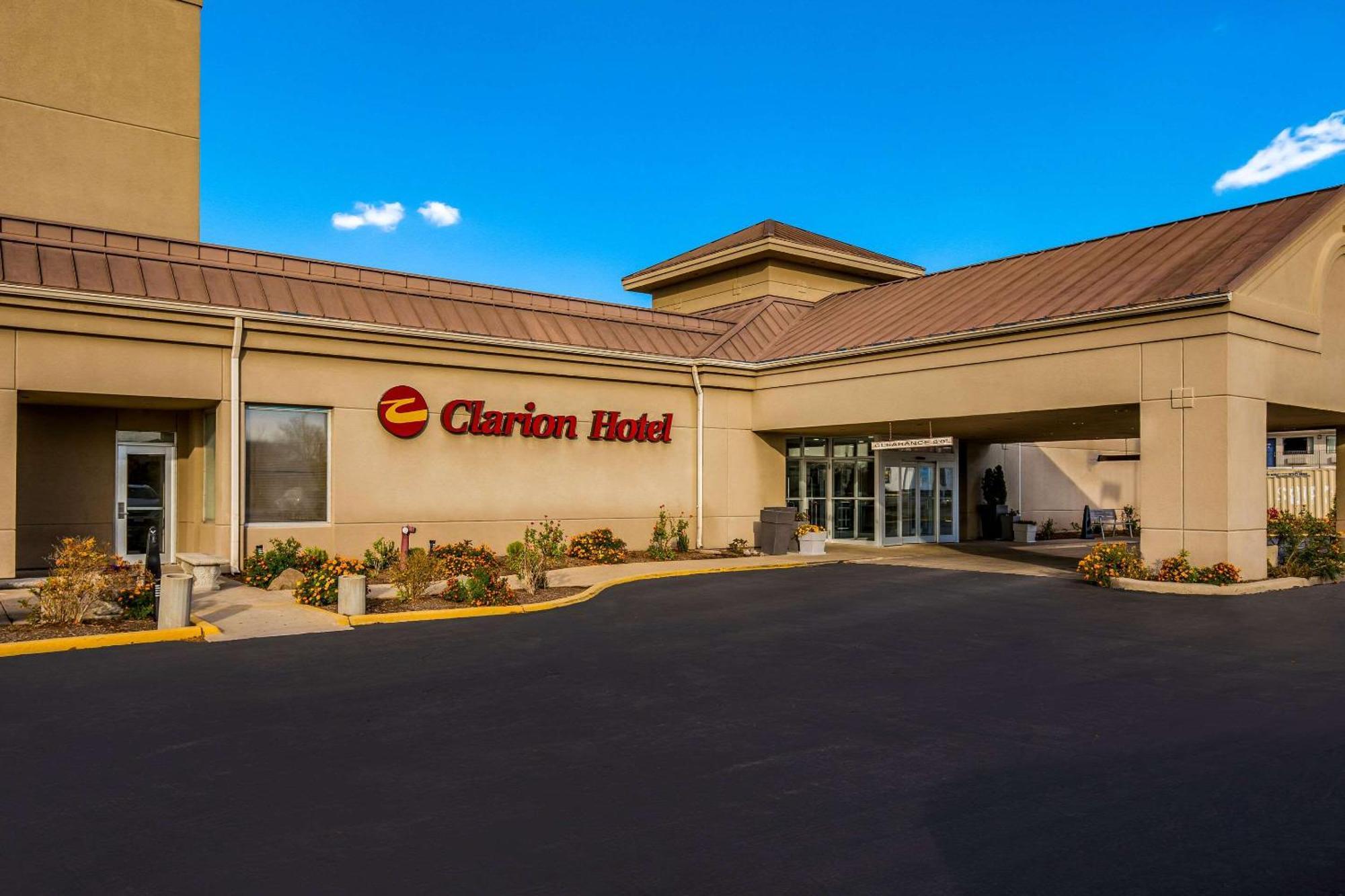 Clarion Hotel & Convention Center Joliet Eksteriør billede